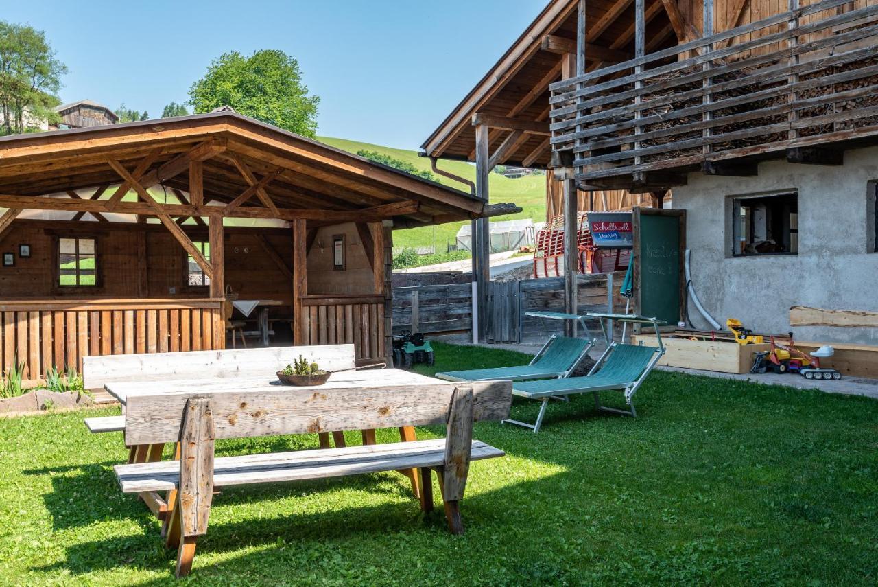 Schildberghof Panorama Apartment Siusi Exterior photo